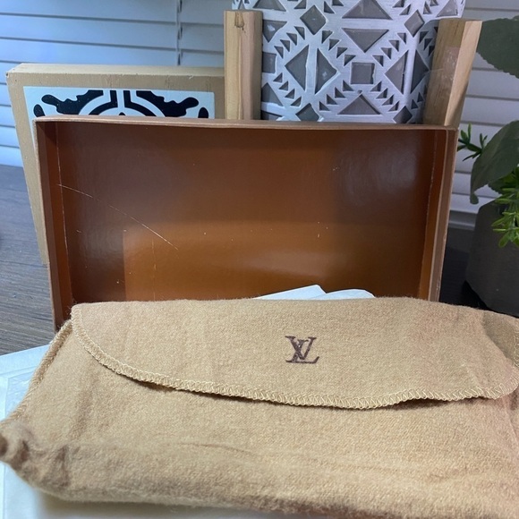 LV Louis Vuitton Replacement Box and Dust Bag for Wallet - Picture 4 of 8